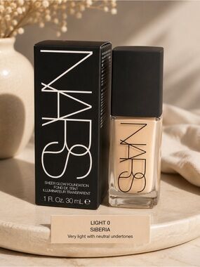 NARS Sheer Glow Foundation - Light 0 Siberia (Very Light Neutral)